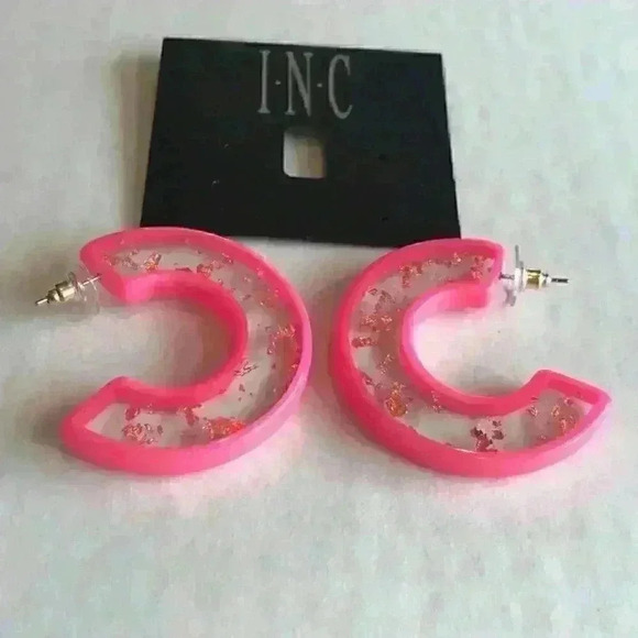 INC new Gold Tone Medium Resin Speckled in Pink - Picture 5 of 8